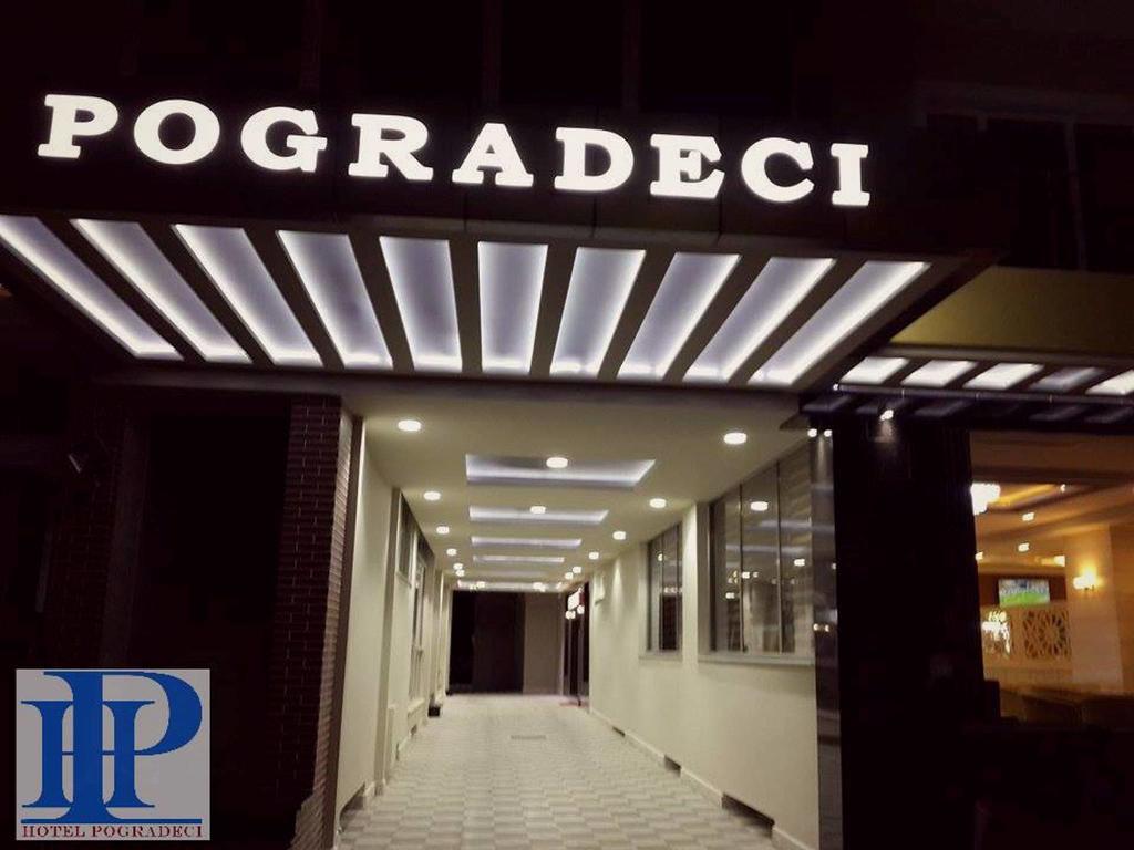 Hotel Pogradeci Екстериор снимка
