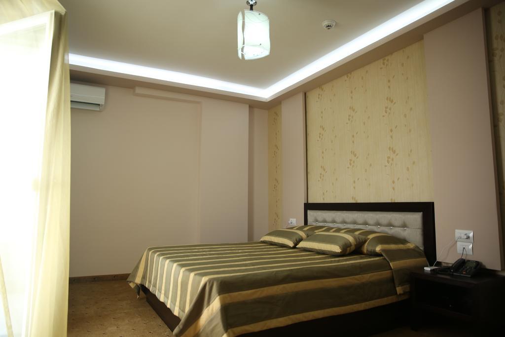 Hotel Pogradeci Стая снимка