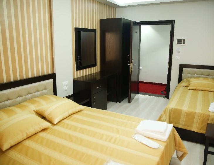 Hotel Pogradeci Екстериор снимка