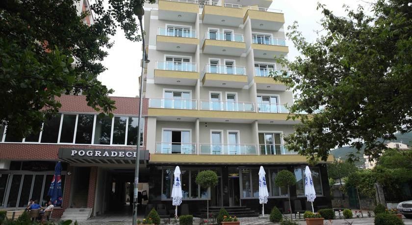 Hotel Pogradeci Екстериор снимка